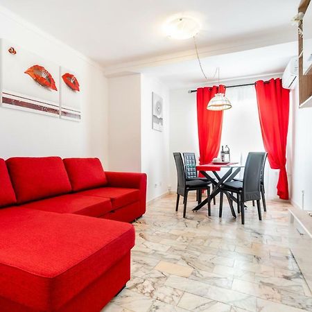 My Place @ Faro City Views Exteriör bild